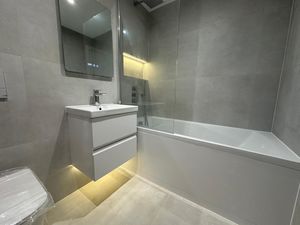 Photo 6- click for photo gallery